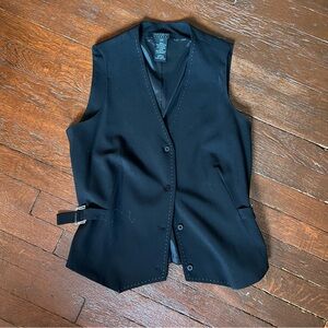 00s vest from the limited 🖤